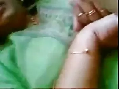 Lucky fucker ប្រើ pierced pussy នៃ Blonde MILF ជាមួយនឹងសុដន់ធំ